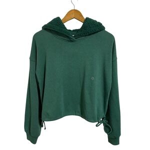 American Eagle NWOT Outfitters Women's Green Sherpa Hoodie Drawstring Crop Top S